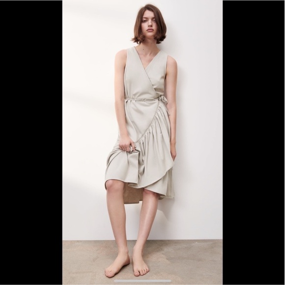 Zara Ruffled Wrap Dress - Picture 4 of 14